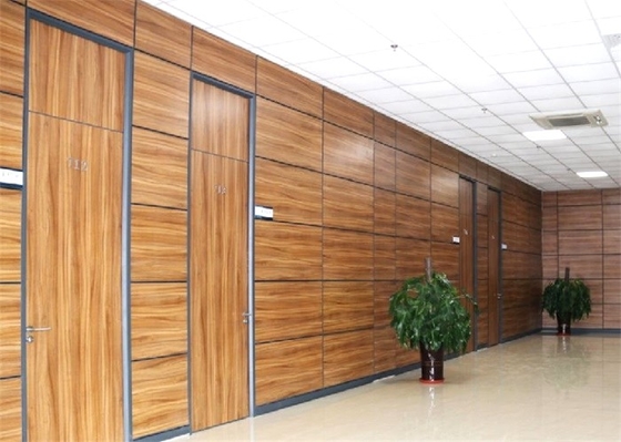Bureau Akoestische Houten Verdeling met Multifunctionele Schuifdeur