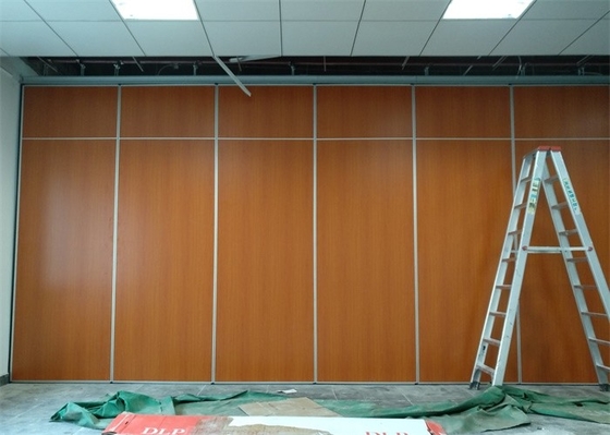 Opvouwbare deur universele hangend wiel spoor hotel scheidingsscherm schuifdeur