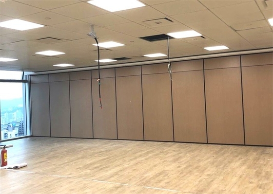Opvouwbare deur universele hangend wiel spoor hotel scheidingsscherm schuifdeur