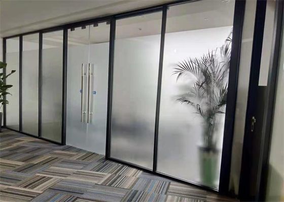 De Zaal van het fabrieksDouanekantoor van het het Kader Enige Glas van het Verdeleraluminium de Verdelingsmuur